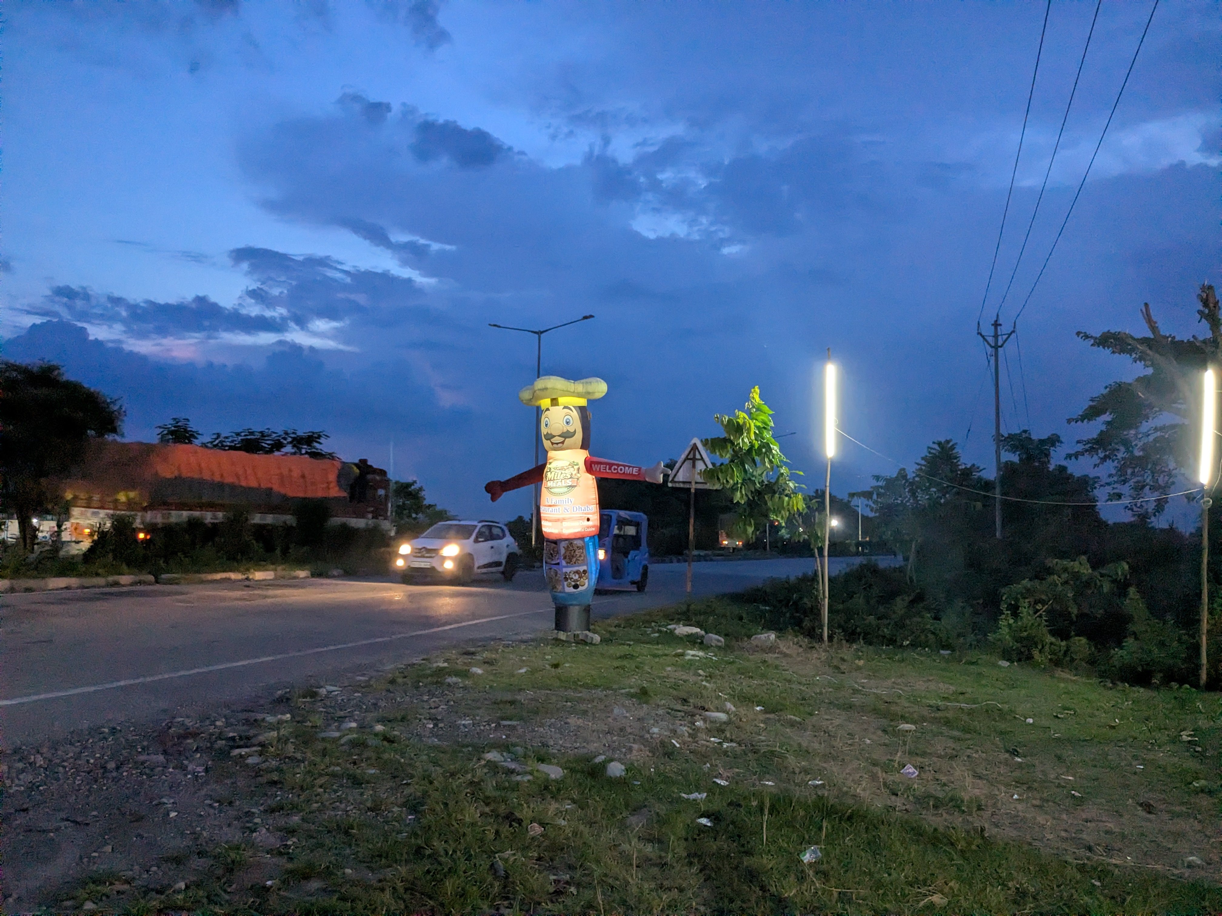 Roadside view near Miles & Meals